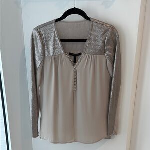 BCBG Maxazria Elegant Silver and Cream Women's Top xxs